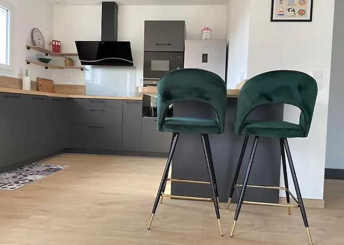 La Maison Des Copains Au Coeur Du Dday קרנטן