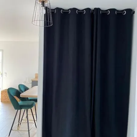 Hébergement de vacances La Maison Des Copains Au Coeur Du Dday Carentan